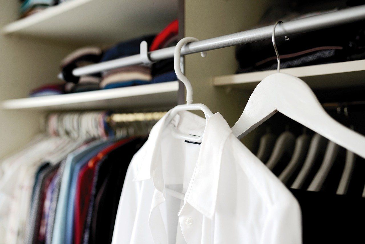 Jak skompletować garderobę by zawsze wiedzieć co ubrać?